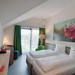 Hotel Golf & Gut Heckenhof Im Siegtal Zwischen Bonn Und Koeln