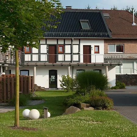 Hotel Gut Heckenhof & Golfresort An Der Sieg Gmbh & Co. Kg