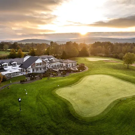 Golf & Gut Heckenhof 호텔