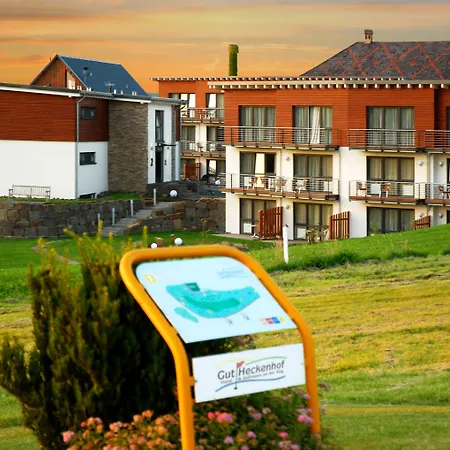 Golf & Gut Heckenhof Im Siegtal Zwischen Bonn Und Koeln Hotel