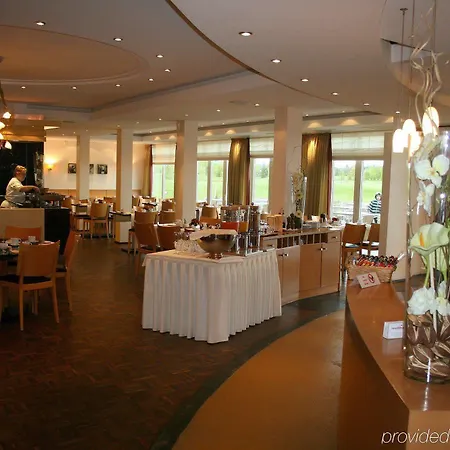 Gut Heckenhof & Golfresort An Der Sieg Gmbh & Co. Kg 4* Eitorf