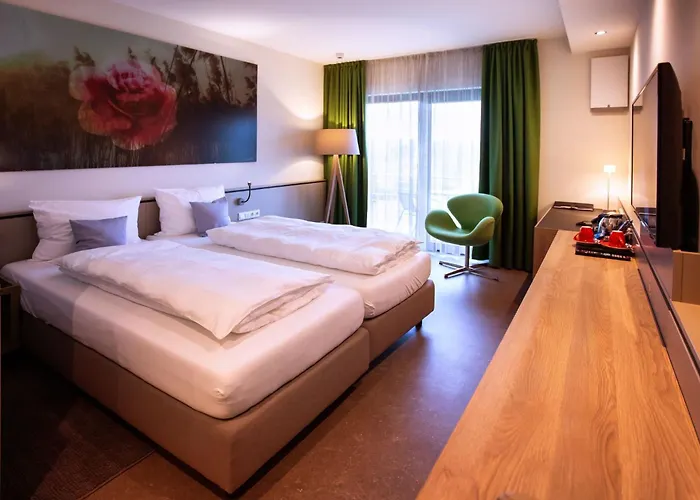 فندق Golf & Gut Heckenhof 4*