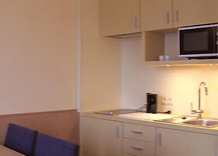 فندق Golf & Gut Heckenhof 4*